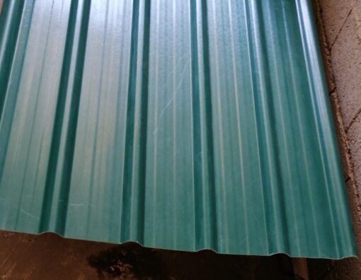 4006 - لوح هايبرد مضلع أخضر 3 طبقات  PVC (1.10X5.5) البيع باللوح