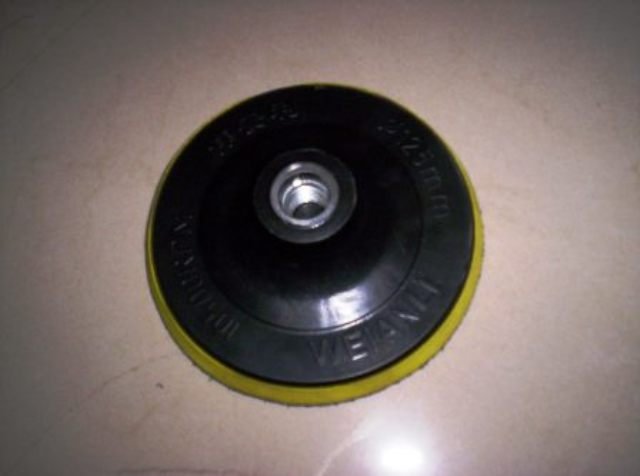 1247 – قاعدة شيك شاك لتثبيت الفرشة 5 بوصة الخاصة بجهاز الكهرباء للتنظيف الداخلي